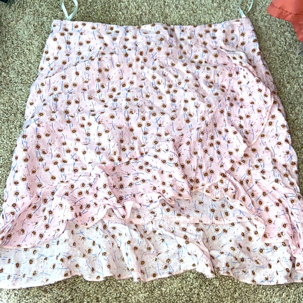 tight flower skirt